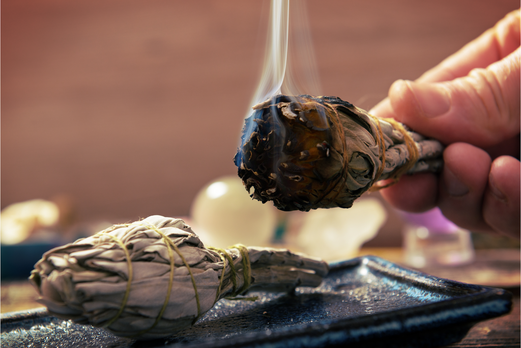 How To Get The Best Sage and Palo Santo Benefits